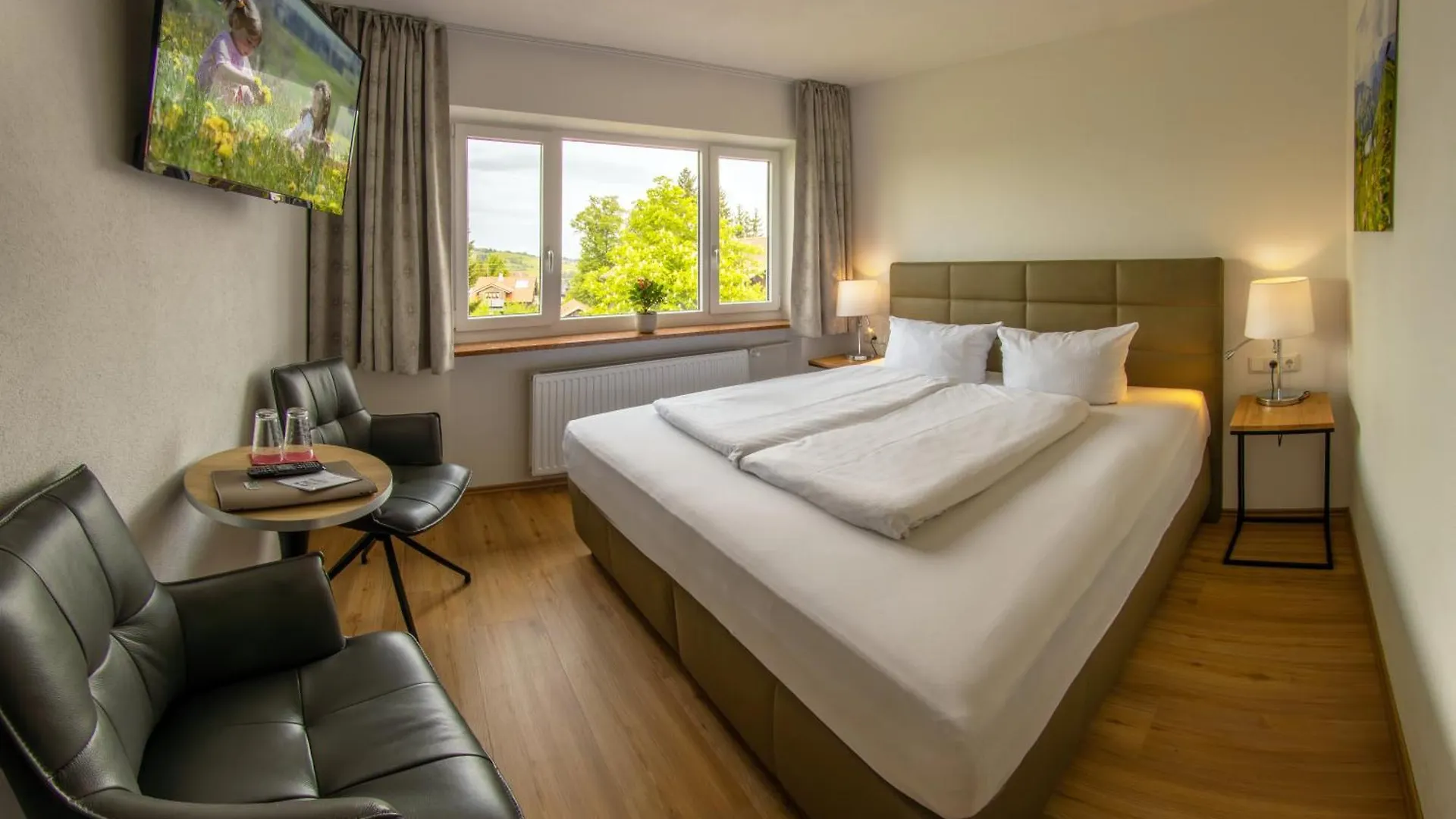 Appartement-Hotel-Allgayer Oy-Mittelberg 0*,
